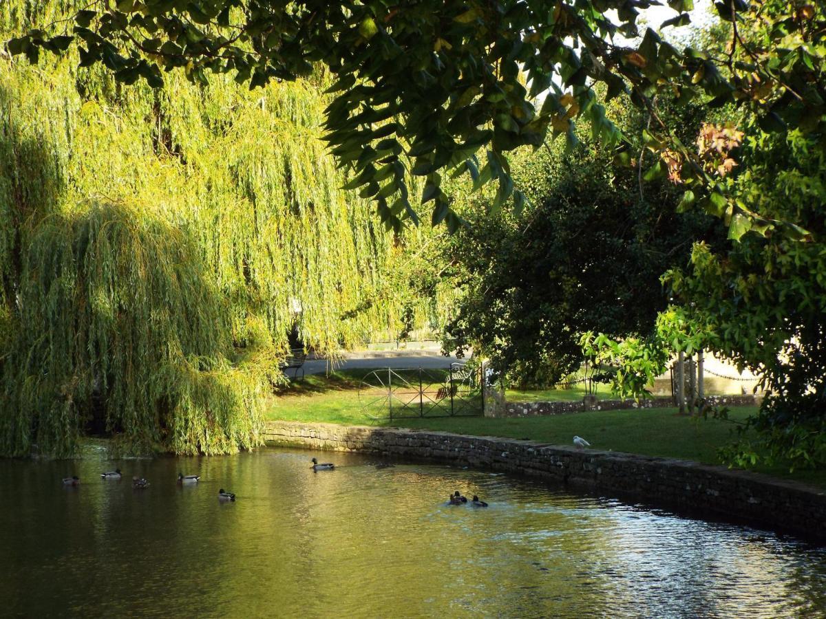 Готель Broadlands (Adults Only) Bourton-on-the-Water Екстер'єр фото